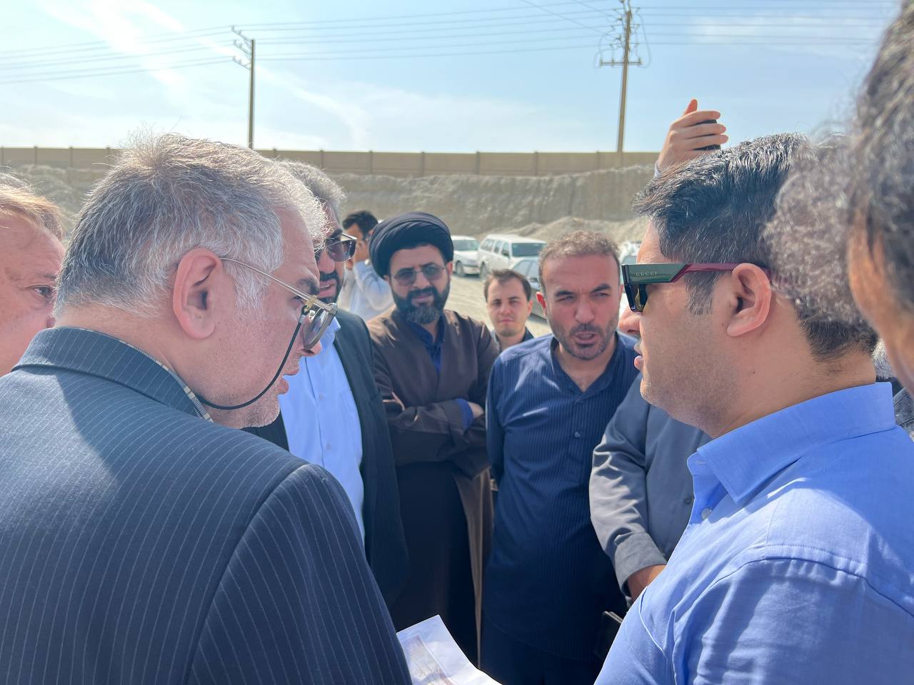 بازدید میدانی مسئولان شهرستان قدس برای ساماندهی رودخانه کرج