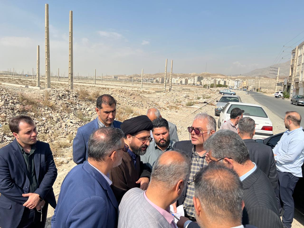 بازدید میدانی مسئولان شهرستان قدس برای ساماندهی رودخانه کرج