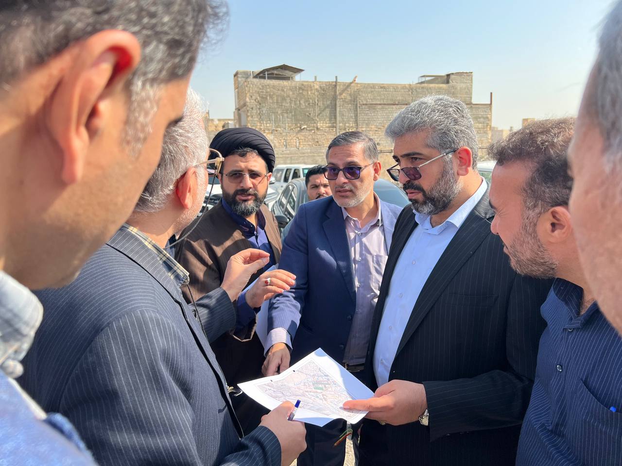 بازدید میدانی مسئولان شهرستان قدس برای ساماندهی رودخانه کرج