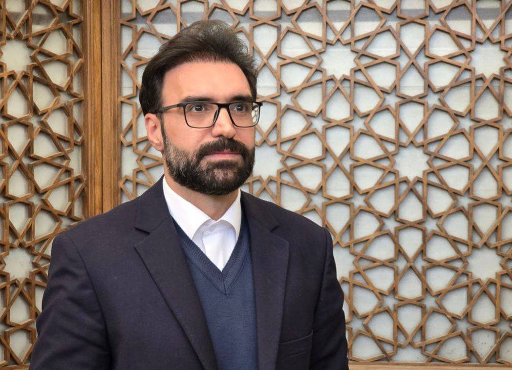 وحید خسروی