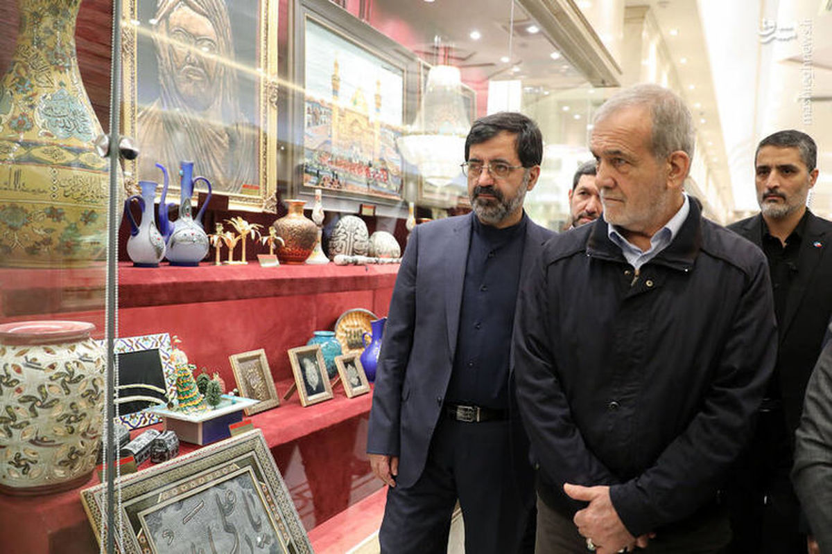 تصاویر کامل از زیارت و دیدار های پزشکیان در قم