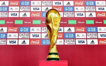کیش آماده میزبانی از تیم‌ها در جام جهانی/ از افزایش ظرفیت فرودگاهی و هتلینگ تا آماده‌سازی 5 زمین هیبریدی