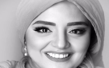 جشن تولد عجیب “خانم بازیگر” در کنار سلبریتی های معروف/ عکس