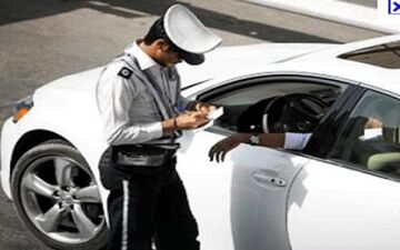 حرکت با دنده عقب در آزادراه و بزرگراه 5 تا 7 نمره منفی به همراه دارد 