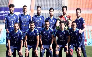 کارت بازی دو بازیکن جدید تیم فوتبال پیکان صادر شد
