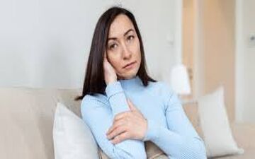 علت اینکه در دوران یائسگی افزایش وزن ایجاد می شود چیست؟