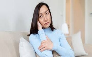 علت اینکه در دوران یائسگی افزایش وزن ایجاد می شود چیست؟