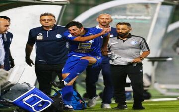 روی ساق استقلالی‌ها بنویسید: "شکستنی، نزدیک نشوید!"