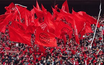 درخواست باشگاه تراکتور برای حضور تماشاگران در بازی با پرسپولیس