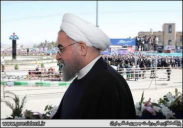 حواشی سفر روحانی به زاهدان + تصاویر