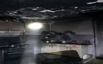آتش سوزی منزل مسکونی در بلوار یارمحمدخان/ نجات ۲ شهروند کرمانشاهی از میان دود 