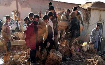 یک کشته در فروریختن بافت تاریخی یزد / بر اثر وقوع سیل رخ داد+ عکس 