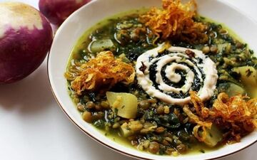 طرز تهیه آش شلغم ؛ برای زمستان آش شلغم عالیه!