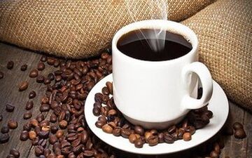 تاثیر چای و قهوه بر بدن انسان