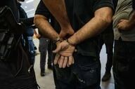 پایان فعالیت قاچاقچیان سلاح در پوشش عیادت از بیمار 