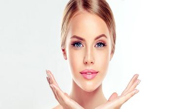 قابل توجه خانم‌ها/ این عادت‌های قبل از خواب روی زیبایی تاثیر دارد