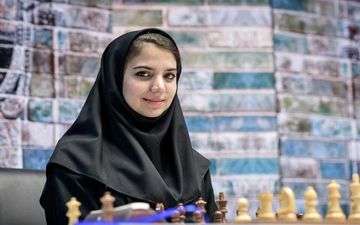 خادم الشریعه بانوی سوم جهان را متوقف کرد
