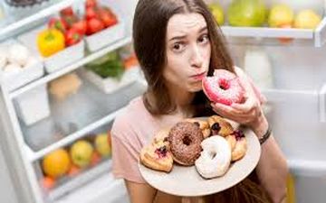 علت گرسنگی زیاد در زنان چیست؟