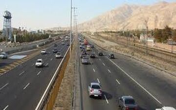 ترافیک روان در اکثر محورهای مواصلاتی کشور