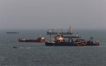 حملات به نفتکش‌ها در تنگه هرمز: دو حادثه گزارش شد