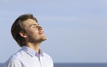 به جای دهان فقط با بینی نفس بکشیم چه اتفاقی برایمان می‌افتد؟