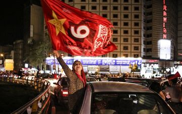 پیروزی دلچسب پرسپولیس؛ایران تا صبح نخوابید