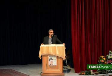 آیین بزرگداشت استاد صمد امیریان شاهنامه‌پژو و نویسنده در روز معلم 