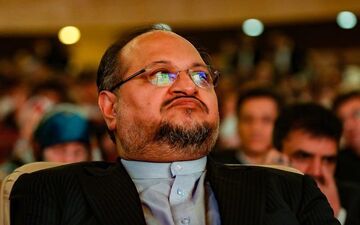 وزیر رفاه ۵۰ درصد از حقوق خود را به نیازمندان اختصاص داد