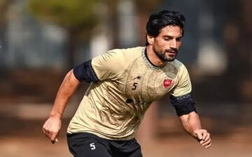 سومین غایب پرسپولیس مقابل فجر مشخص شد