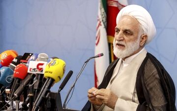18 نفر در پرونده های ارزی و واردات خودرو دستگیر شدند