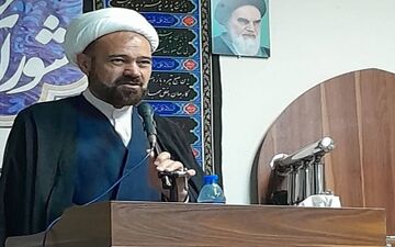 دشمن هرگز به خواسته‌های خود نمی‌رسد