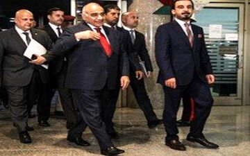 نخست‌وزیر جدید عراق و ۱۴ وزیر کابینه‌اش در پارلمان سوگند خوردند