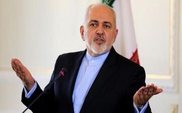 
ظریف تا کی‌ می‌تواند برای ایران شمشیر بزند؟
