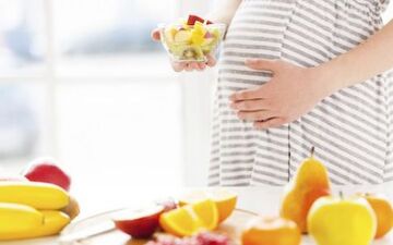 آشنایی با غذاهای مناسب در دوران بارداری/ غذاهای خیلی شیرین و خیلی چرب ممنوع