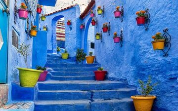 کوچه‌های رویایی با رنگ‌ها و تاریخ‌های خاص؛ ۱۰ مقصد زیبا برای عاشقان سفر