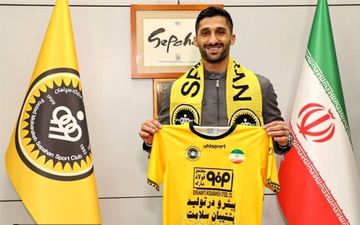 نمایش خوب مظاهری درون دروازه سپاهان