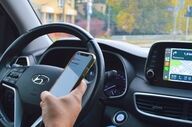راهکارهای کاربردی برای جلوگیری از داغ شدن گوشی در خودرو
