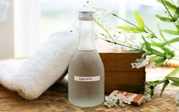 ۷ مزیت و خواص گلیسیرین