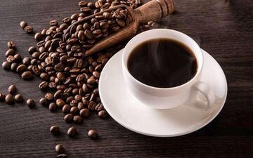 آیا نوشیدن قهوه ناشتا برای معده مضر است؟