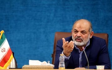  وزیر کشور: اتباع غیرمجاز باید به کشور خود بازگردند