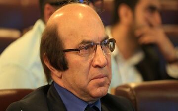 یک نفر ترمز ساپینتو را بکشد/ این بازیکن استقلال روحی و فنی در حد این تیم نیست
