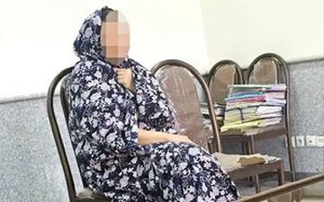 دختر جوان پس از قتل پدر ش از زندان آزاد شد