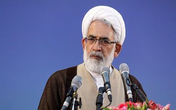 تنظیم وکالتنامه استفاده از کارت بازرگانی غیر "معاونت در بزه قاچاق" است + سند
