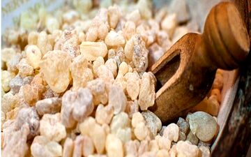 آشنایی با کندر و خواص آن