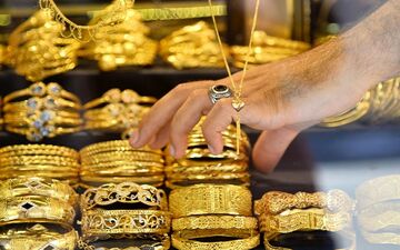 بازار طلا و سکه چشم انتظار ۲ اتفاق بزرگ / کمربندها را ببندید!