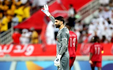 بیرانوند رهبری می‌کند/ بازوبند پرسپولیس بر بازوی‌ آقای کلین شیت