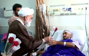 عیادت نماینده ویژه رهبر معظم انقلاب از مصدومان حادثه بندرشهید رجایی