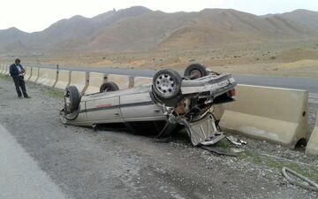 واژگونی خودرو پژو پارس در یاسوج یک کشته و ۲ زخمی در پی داشت
