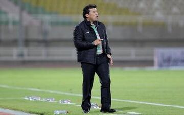 استراماچونی با همان فرمان ادامه می‌داد استقلال بخت اول بود