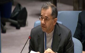 تخت روانچی: جامعه بین المللی‌ حق آمریکا برای مکانیسم ماشه را رد کرد